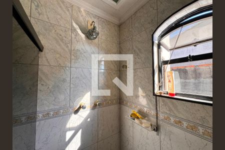 Casa à venda com 377m², 3 quartos e 6 vagas Casa à venda com 377m², 3 quartos e 6 vagasBanheiro 1
