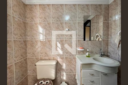 Casa à venda com 377m², 3 quartos e 6 vagas Casa à venda com 377m², 3 quartos e 6 vagasBanheiro 2