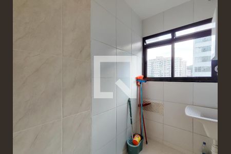 Apartamento para alugar com 54m², 2 quartos e 1 vaga Apartamento para alugar com 54m², 2 quartos e 1 vagaCozinha e Área de Serviço