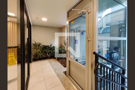 Apartamento para alugar com 54m², 2 quartos e 1 vaga Apartamento para alugar com 54m², 2 quartos e 1 vagaFachada e portaria