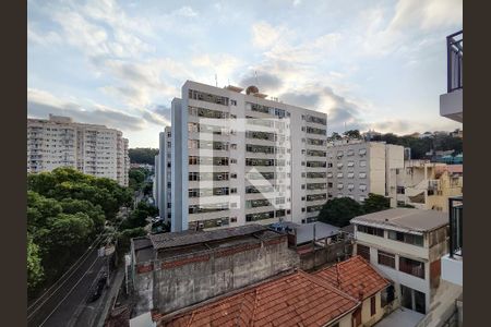Apartamento para alugar com 54m², 2 quartos e 1 vaga Apartamento para alugar com 54m², 2 quartos e 1 vagaVista da Suíte