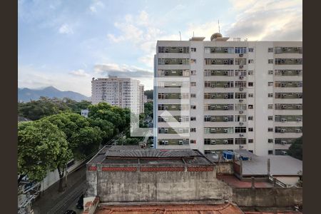 Vista da Sala de apartamento para alugar com 2 quartos, 54m² em São Cristóvão, Rio de Janeiro