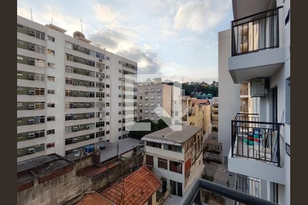 Vista da Sala de apartamento para alugar com 2 quartos, 54m² em São Cristóvão, Rio de Janeiro