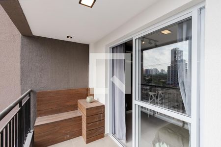Studio para alugar com 24m², 1 quarto e sem vaga Studio para alugar com 24m², 1 quarto e sem vagaVaranda Studio