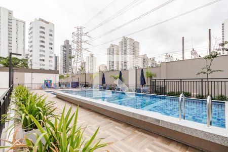 Studio para alugar com 24m², 1 quarto e sem vaga Studio para alugar com 24m², 1 quarto e sem vagaPiscina