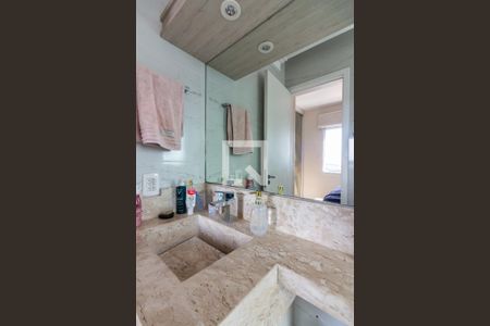 Apartamento à venda com 75m², 2 quartos e 1 vagaBanheiro da Suíte