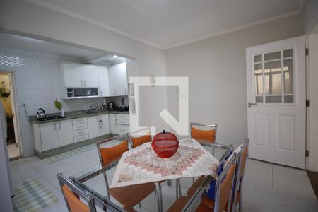 Casa à venda com 262m², 4 quartos e 3 vagasCozinha