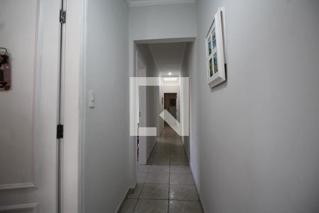 Casa à venda com 262m², 4 quartos e 3 vagasCorredor