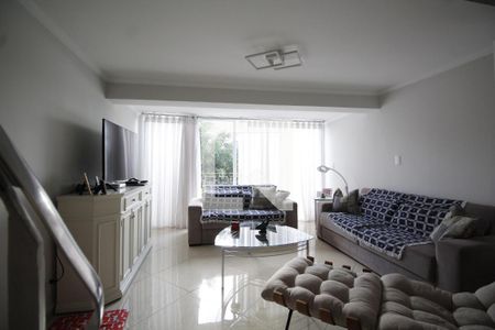 Sala de casa à venda com 4 quartos, 262m² em Água Fria, São Paulo