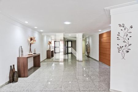 Hall de apartamento para alugar com 2 quartos, 78m² em Vila Albertina, São Paulo