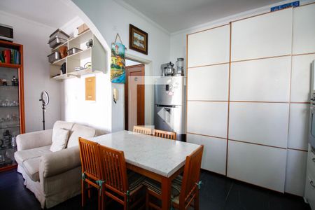 Apartamento à venda com 140m², 3 quartos e sem vagaCozinha