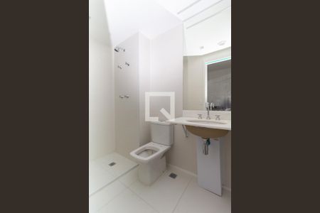 Studio para alugar com 25m², 1 quarto e sem vaga Studio para alugar com 25m², 1 quarto e sem vagaBanheiro