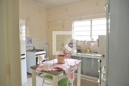 Casa para alugar com 240m², 3 quartos e 5 vagasCozinha