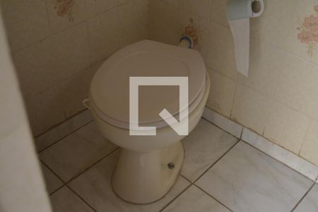 Casa para alugar com 240m², 3 quartos e 5 vagasBanheiro