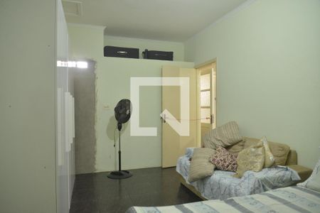 Casa para alugar com 240m², 3 quartos e 5 vagasQuarto