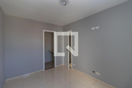 Casa à venda com 80m², 2 quartos e 2 vagasQuarto Suíte 2