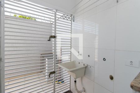 Casa à venda com 80m², 2 quartos e 2 vagasÁrea de Serviço