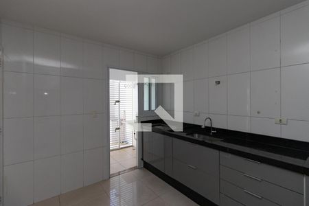 Casa à venda com 80m², 2 quartos e 2 vagasCozinha