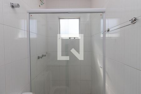 Casa à venda com 80m², 2 quartos e 2 vagasBanheiro da Suíte 1