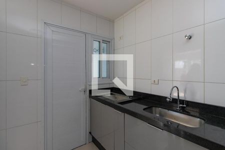 Casa à venda com 80m², 2 quartos e 2 vagasCozinha