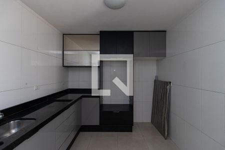 Casa à venda com 80m², 2 quartos e 2 vagasCozinha