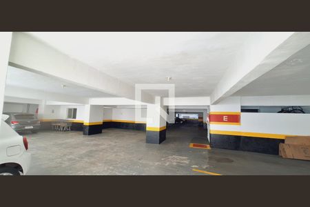 Apartamento para alugar com 56m², 1 quarto e 1 vaga Apartamento para alugar com 56m², 1 quarto e 1 vagaGaragem