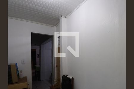 Casa à venda com 80m², 4 quartos e 1 vagaQuarto