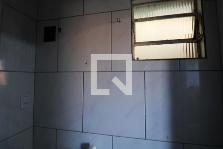 Casa à venda com 80m², 4 quartos e 1 vagaBanheiro 2