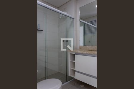 Apartamento para alugar com 71m², 2 quartos e 2 vagas Apartamento para alugar com 71m², 2 quartos e 2 vagasBanheiro da Suíte 1