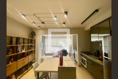 Sala/Cozinha de apartamento à venda com 1 quarto, 44m² em Belenzinho, São Paulo