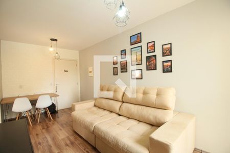 Sala  de apartamento para alugar com 2 quartos, 51m² em Paraisópolis, São Paulo