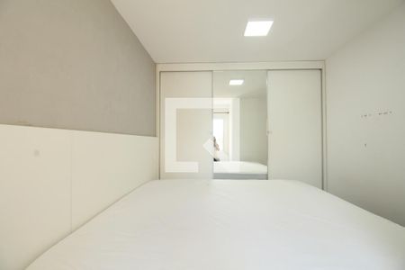 Quarto  de apartamento para alugar com 2 quartos, 51m² em Paraisópolis, São Paulo