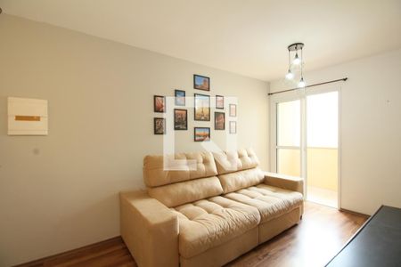 Sala  de apartamento para alugar com 2 quartos, 51m² em Paraisópolis, São Paulo