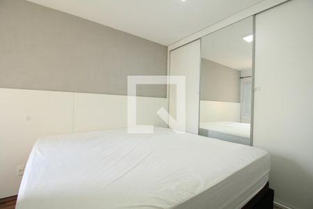 Quarto  de apartamento para alugar com 2 quartos, 51m² em Paraisópolis, São Paulo