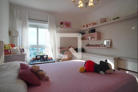 Apartamento à venda com 209m², 3 quartos e 4 vagasSuíte 2