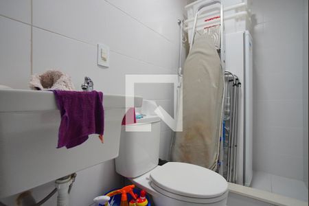 Apartamento à venda com 209m², 3 quartos e 4 vagasBanheiro de serviço