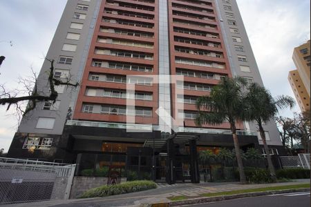 Apartamento à venda com 209m², 3 quartos e 4 vagasFachada e Portaria