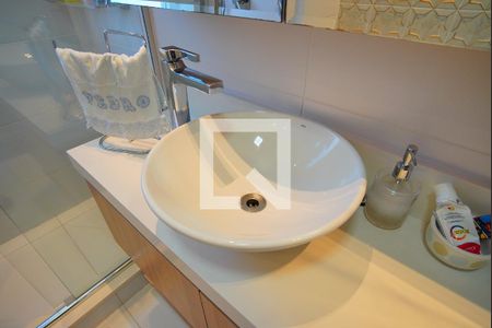 Apartamento à venda com 209m², 3 quartos e 4 vagasBanheiro da Suíte 3