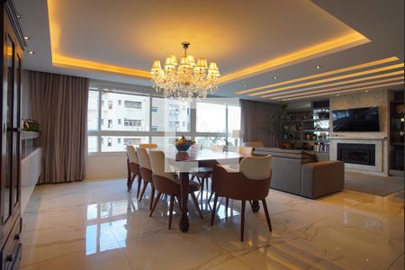 Sala de Jantar de apartamento à venda com 3 quartos, 209m² em Higienópolis, Porto Alegre