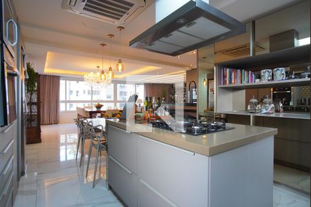 Apartamento à venda com 209m², 3 quartos e 4 vagasCozinha