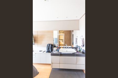 Apartamento para alugar com 200m², 3 quartos e 6 vagas Apartamento para alugar com 200m², 3 quartos e 6 vagasBanheiro da Suíte 2