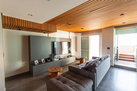 Apartamento para alugar com 200m², 3 quartos e 6 vagas Apartamento para alugar com 200m², 3 quartos e 6 vagasSala de TV