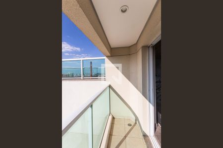 Apartamento para alugar com 200m², 3 quartos e 6 vagas Apartamento para alugar com 200m², 3 quartos e 6 vagasVaranda da Sala de TV