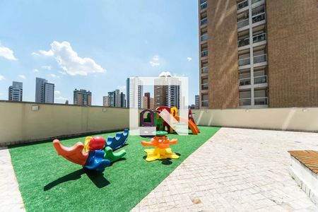 Apartamento para alugar com 200m², 3 quartos e 6 vagas Apartamento para alugar com 200m², 3 quartos e 6 vagasÁrea Comum - Playground