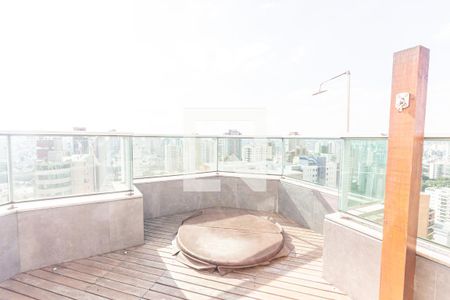 Apartamento para alugar com 200m², 3 quartos e 6 vagas Apartamento para alugar com 200m², 3 quartos e 6 vagasOfurô