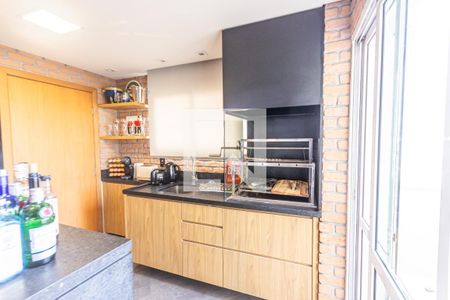 Apartamento para alugar com 200m², 3 quartos e 6 vagas Apartamento para alugar com 200m², 3 quartos e 6 vagasCozinha