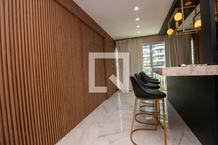 Sala de apartamento para alugar com 2 quartos, 62m² em Barra da Tijuca, Rio de Janeiro