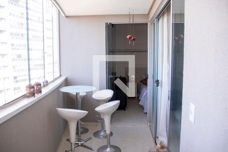 Apartamento para alugar com 55m², 1 quarto e 1 vagaVaranda