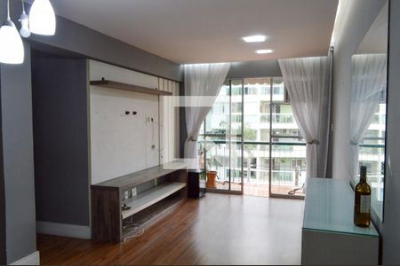 Apartamento à venda com 75m², 3 quartos e 1 vaga Apartamento à venda com 75m², 3 quartos e 1 vagaSala