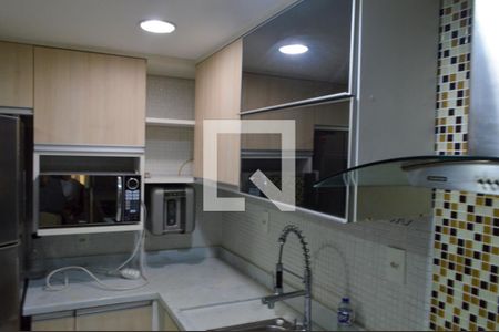 Apartamento à venda com 75m², 3 quartos e 1 vaga Apartamento à venda com 75m², 3 quartos e 1 vagaCozinha